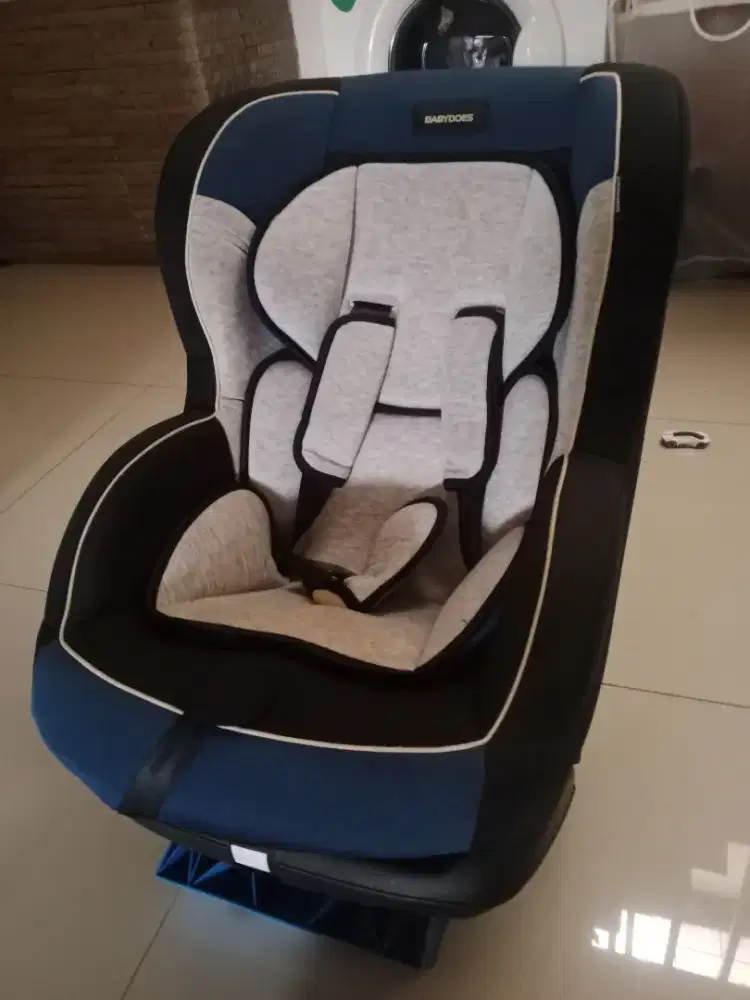 Baby SitCar merk Babydoes