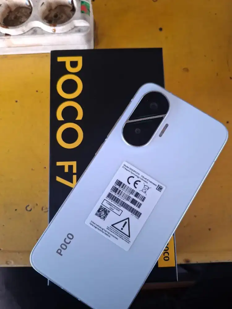 POCO F7 12/512 GB  Super Like New