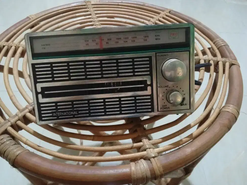 Radio JADUL bisa AC/DC