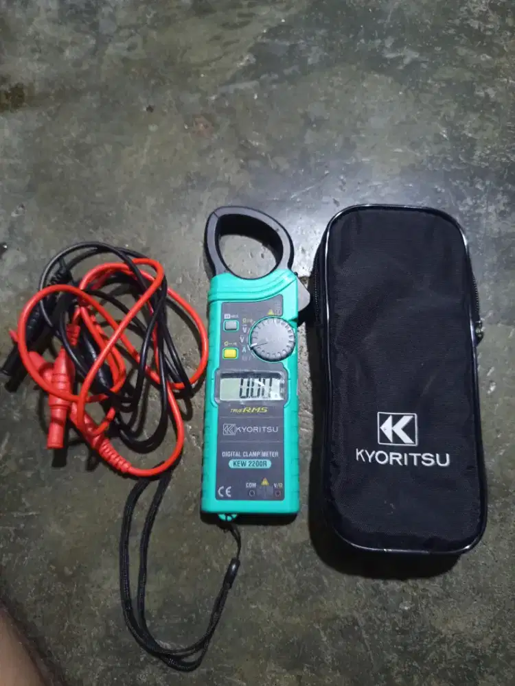 Alat ukur saya arus listrik AC