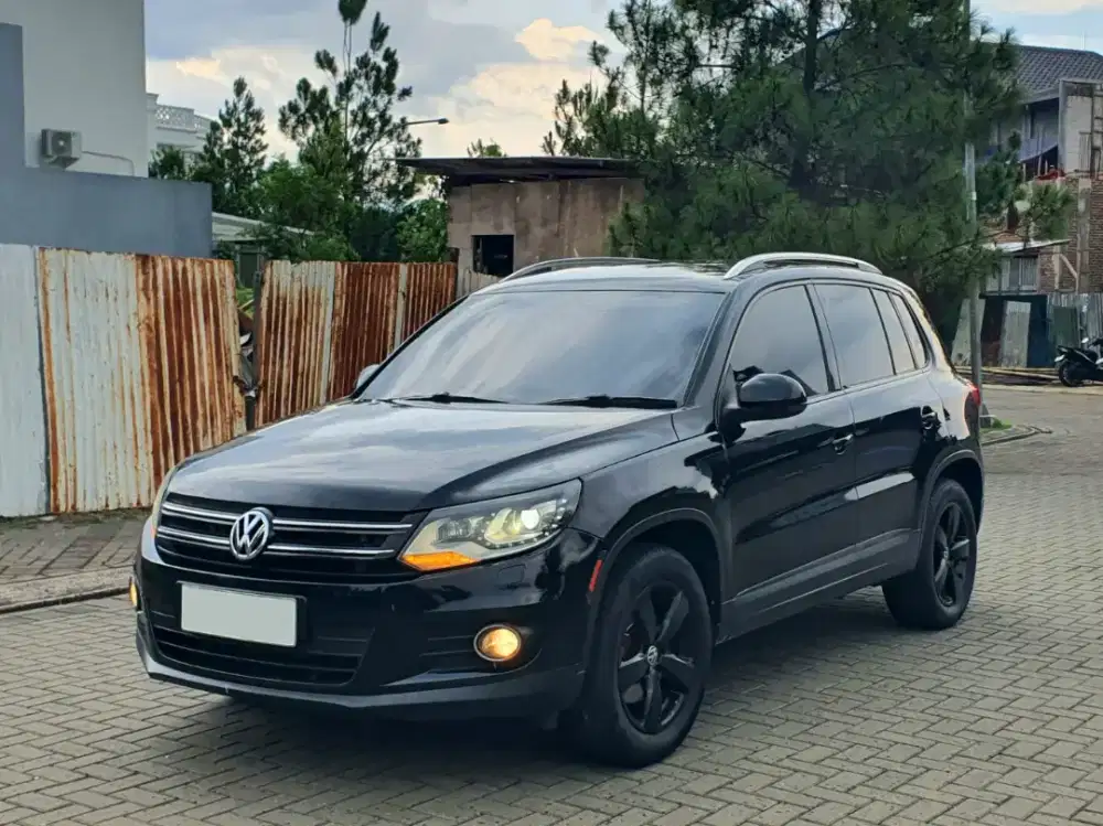 VW Tiguan Highline 1.4 TSI Black full Ori pakaian Pribadi