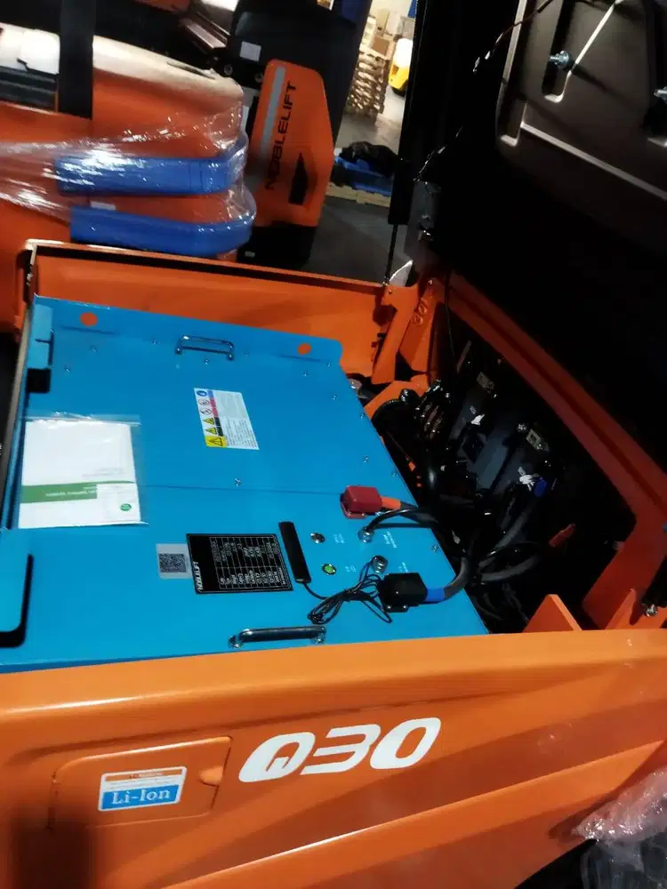 Jual Forklift-Reach truck-forklift electrik merk Daltonlift