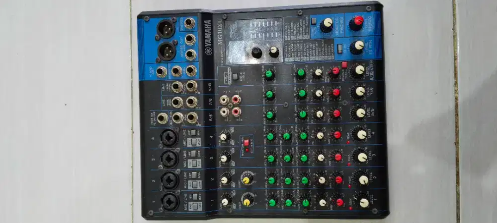 Mixer yamaha mg10xu