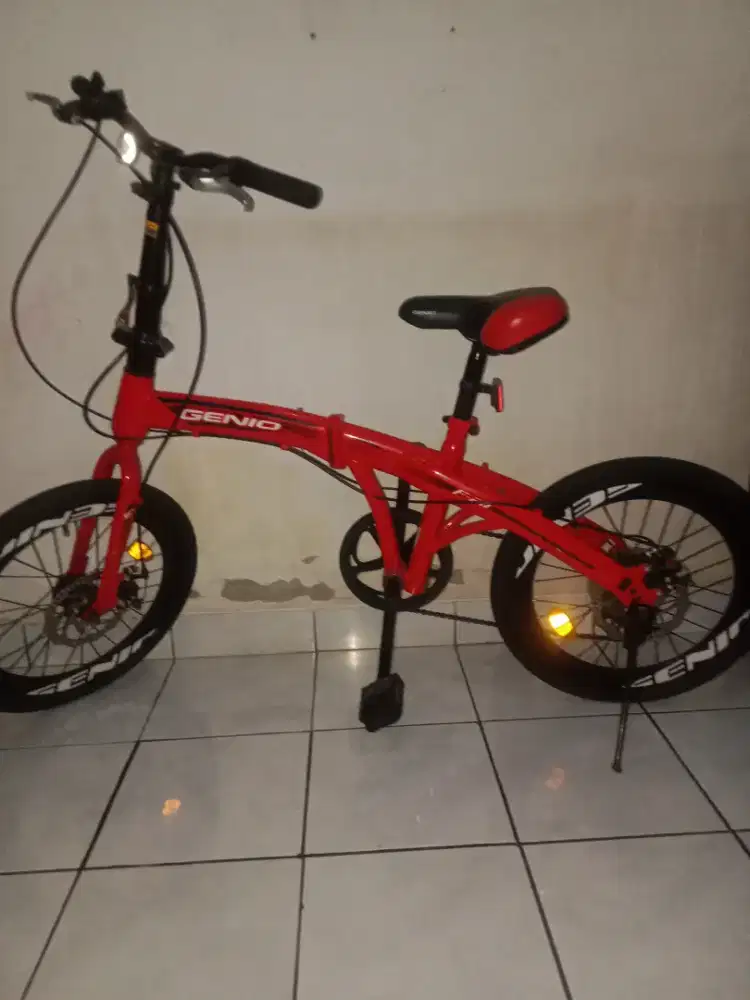 Sepeda bekas genio kondisi mulus