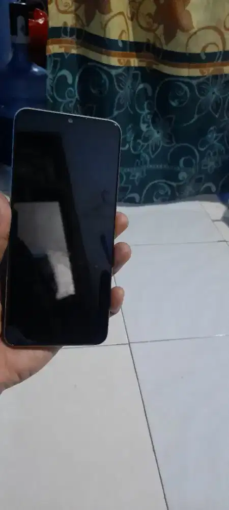 Bismillah jual aja ni oppo a57s 8/128 kondisi bekas no minud