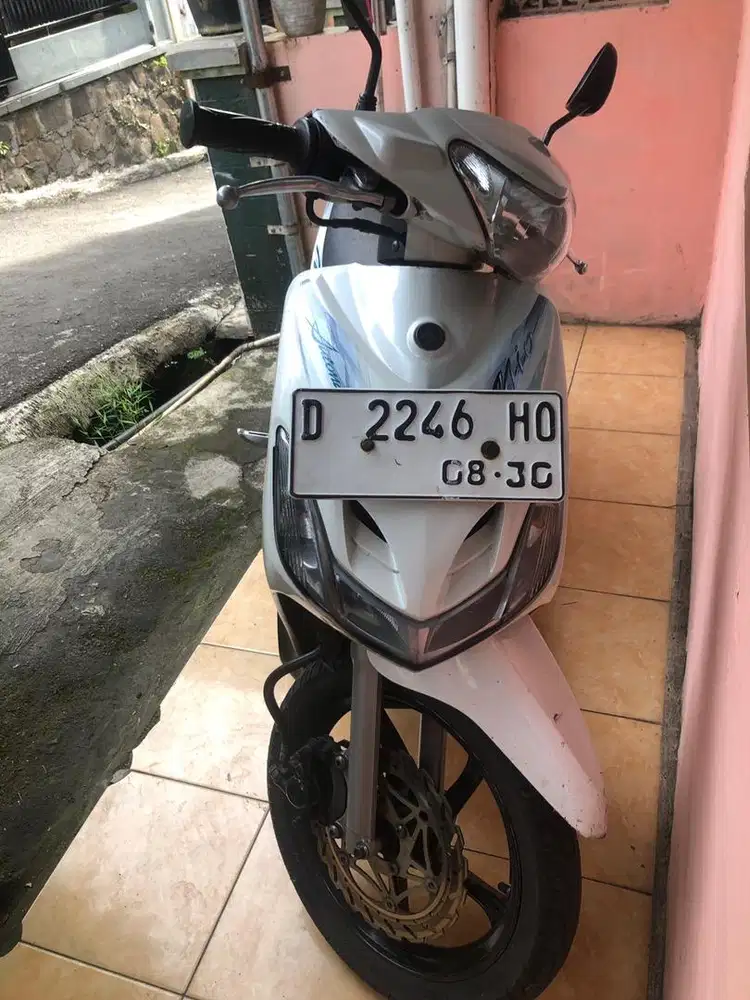 Yamaha mio garnis 2010