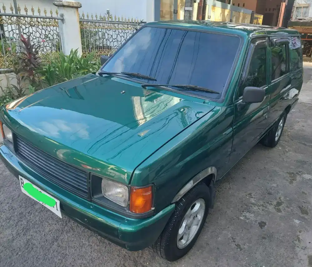 Isuzu Panther 2.3 Solar Manual 1995 Terawat