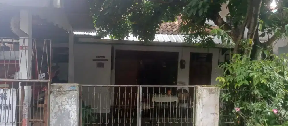 Rumah 2 Lantai SHM Jangli – Dekat UNIKA & AKPOL – Nego