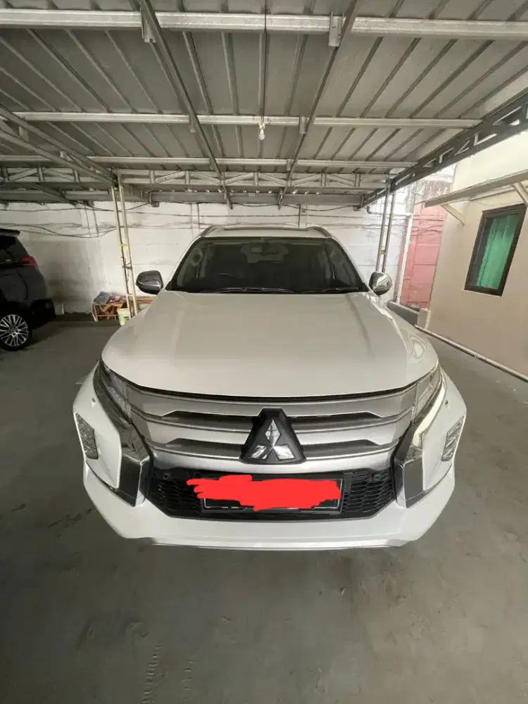 Pajero 2.4 Dakar 4x2 Terawat Mulus Low KM