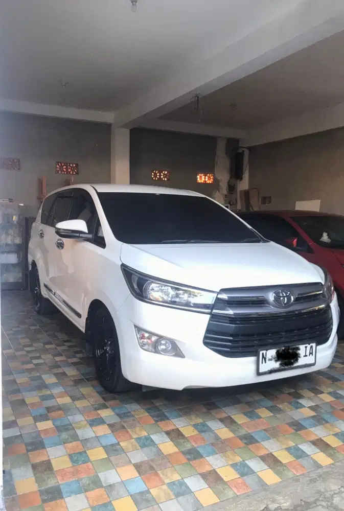 Innova Diesel 2018 2.4G MT
