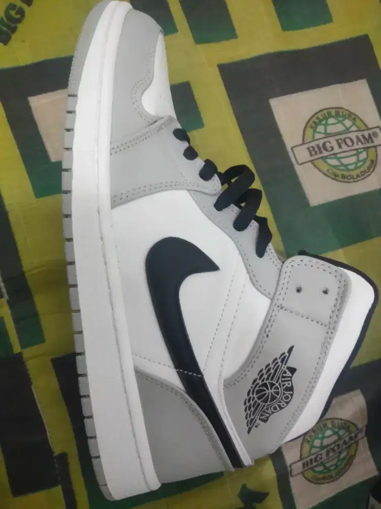 Nike Jordan Air 1 Mid