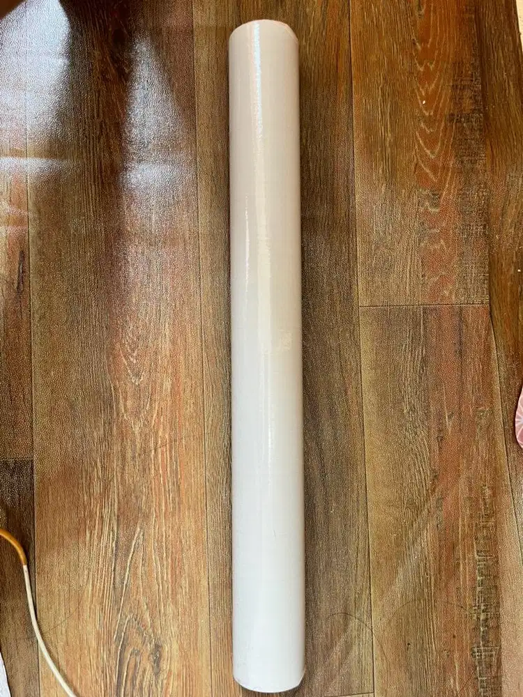 Stiker wall broken white