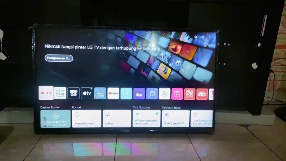Dijual Smart TV LG 43, Dispenser, Strika