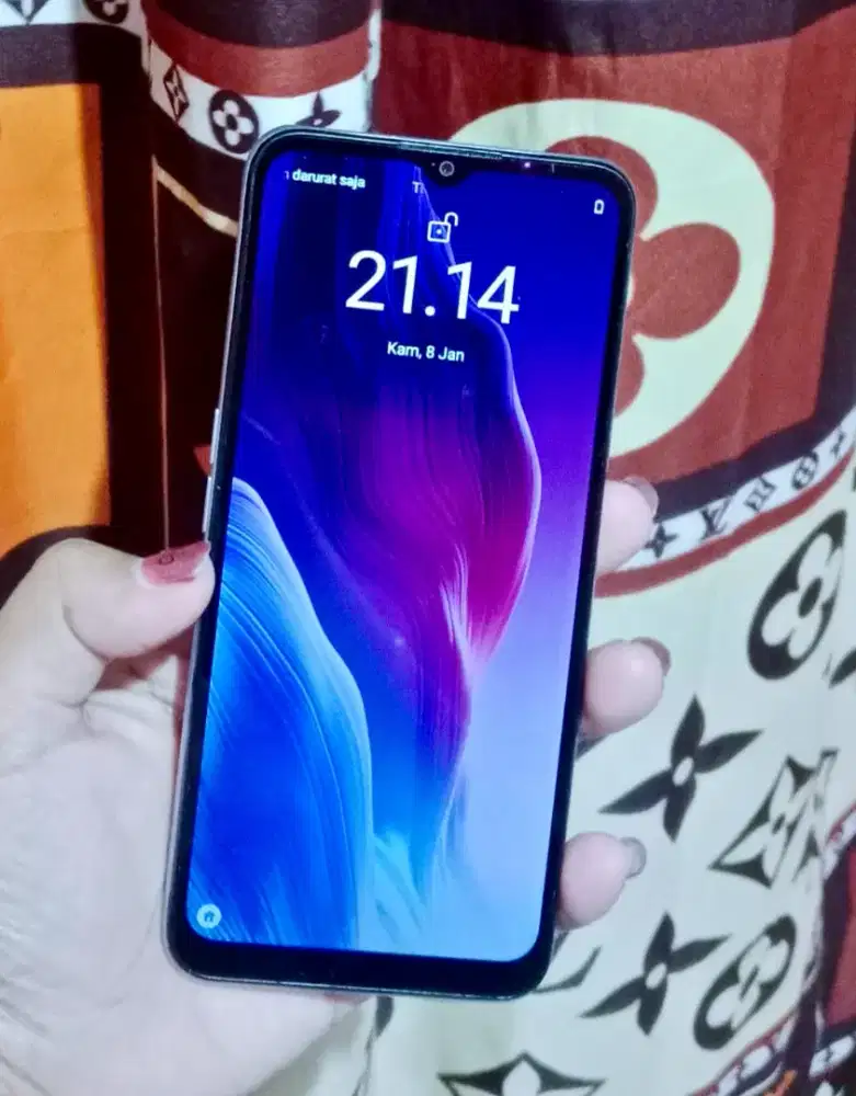 Realme c31 ram 4+4/64