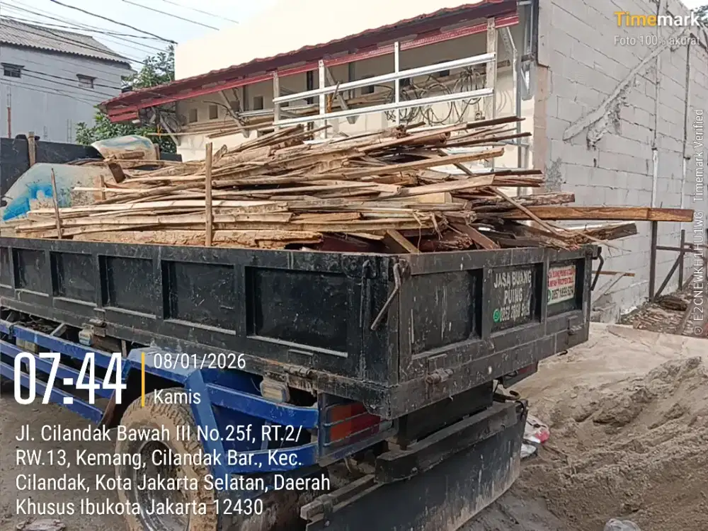 Jasa buang puing dan angkut sampah