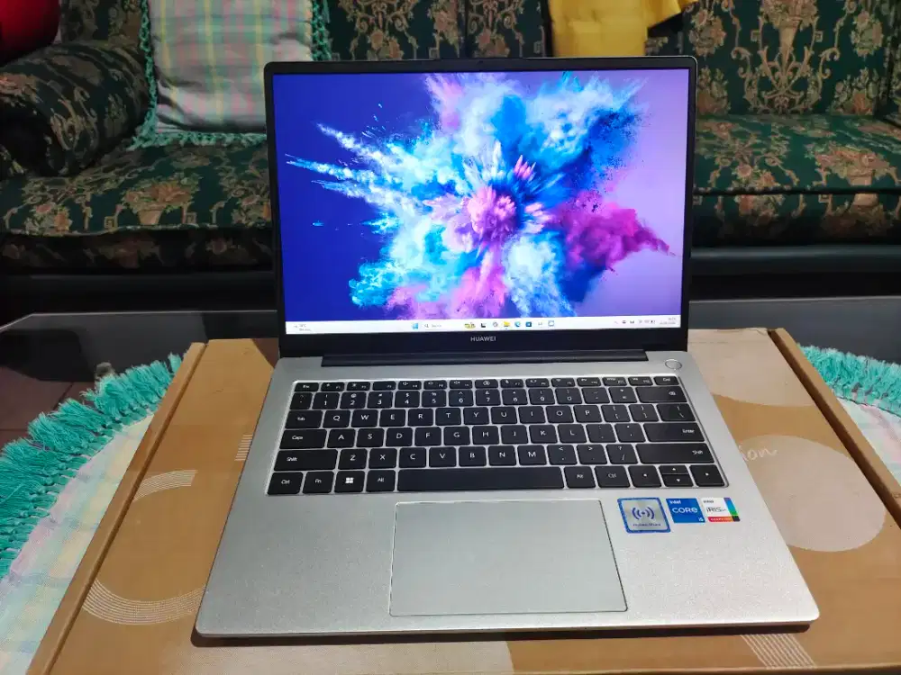 Laptop huawei matebook D14 core i5 gen 13 H ram 16 ssd 512 fhd ips