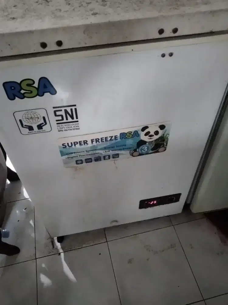 Jual freezer merk RSA