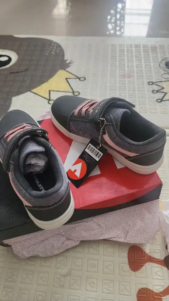 SEPATU ANAK AIRWALK