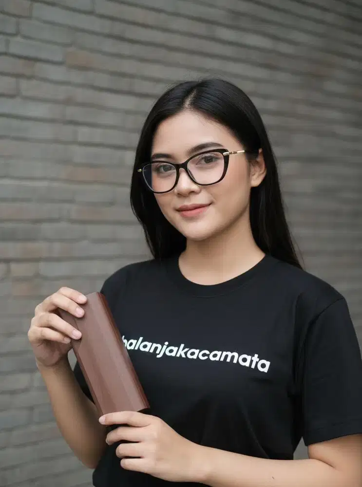 Kacamata wanita best seller