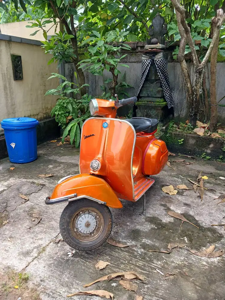 Vespa Super 1976 Bu Murah