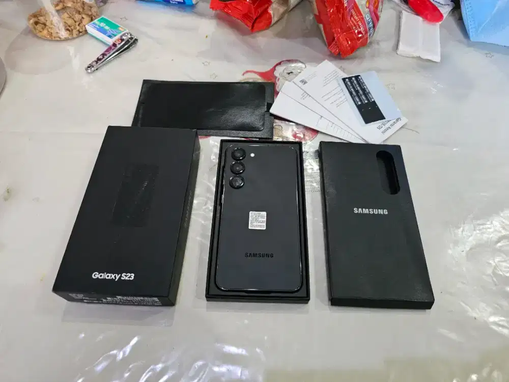 Samsung S23 8/256GB SEIN Indonesia Tangan Pertama
