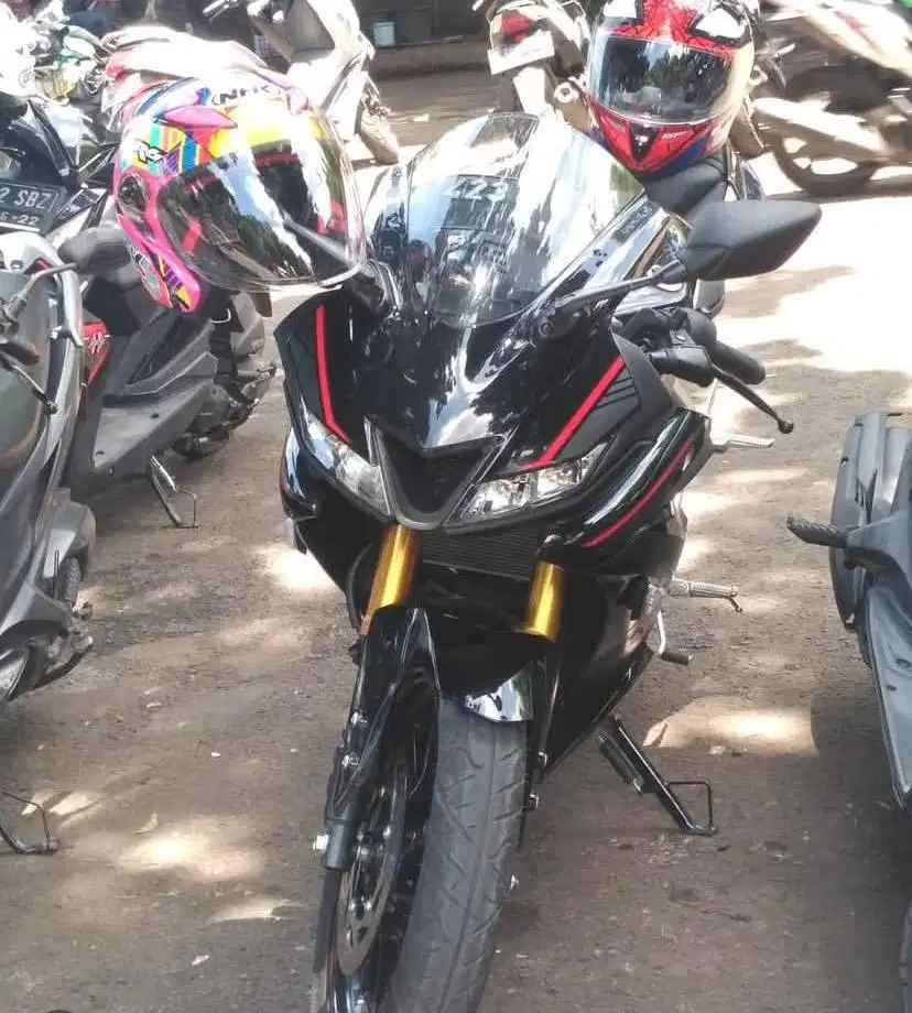 Dijual R15 tahun 2019