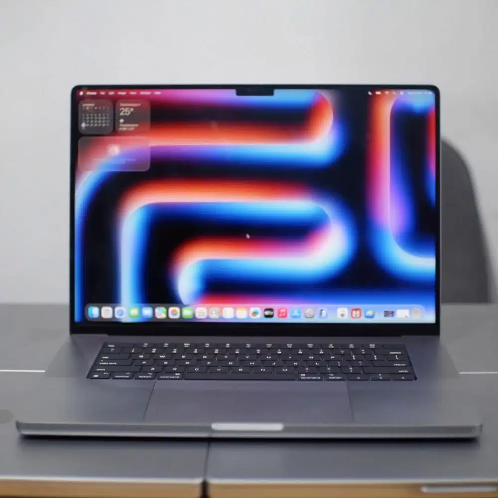 MacBook M1 Pro 16 16/512