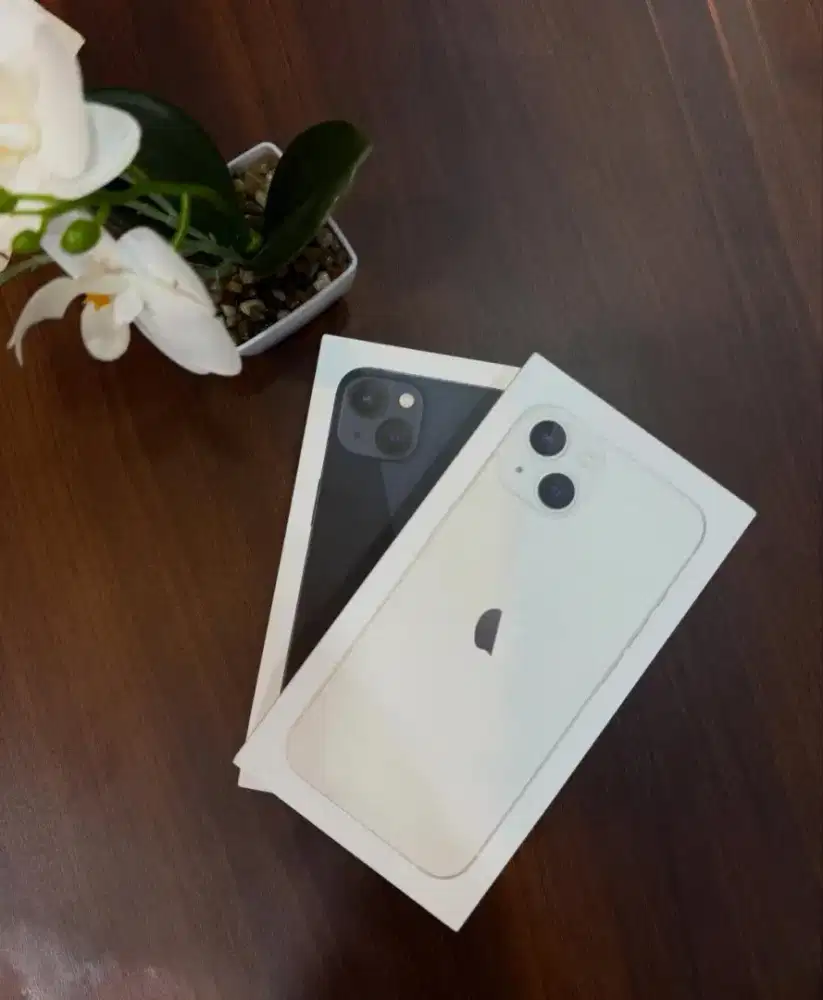 iPhone 13 ( BARU ) GARANSI RESMI IBOX / TAM