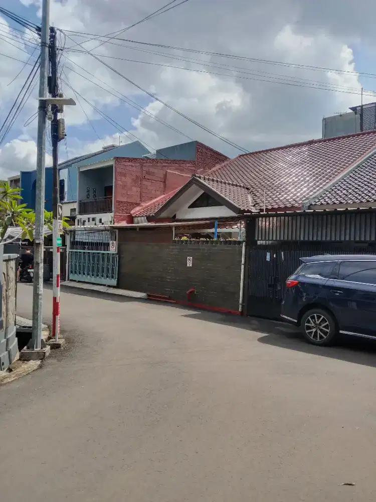 Jl. Cpt Rumah Jl. Pasir JaYa XIII No. 7 Bdg-40254