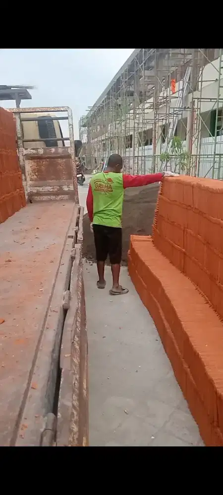 Di Cari Kernet Tenaga Muat Bongkar