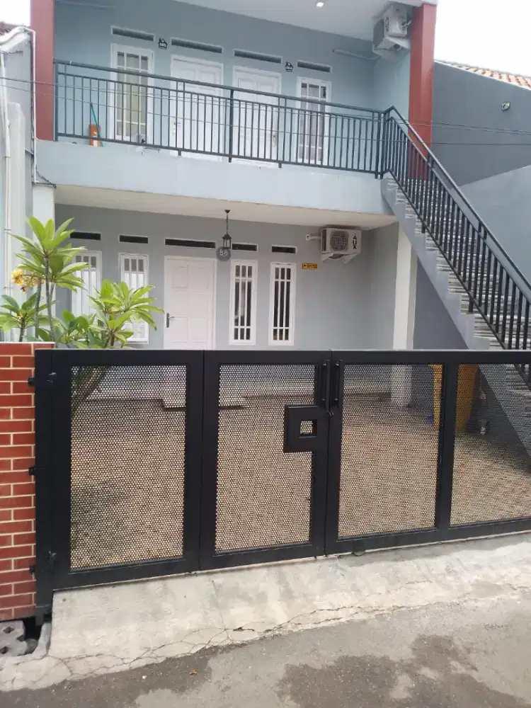 Di Sewakan rumah dekat kemang.