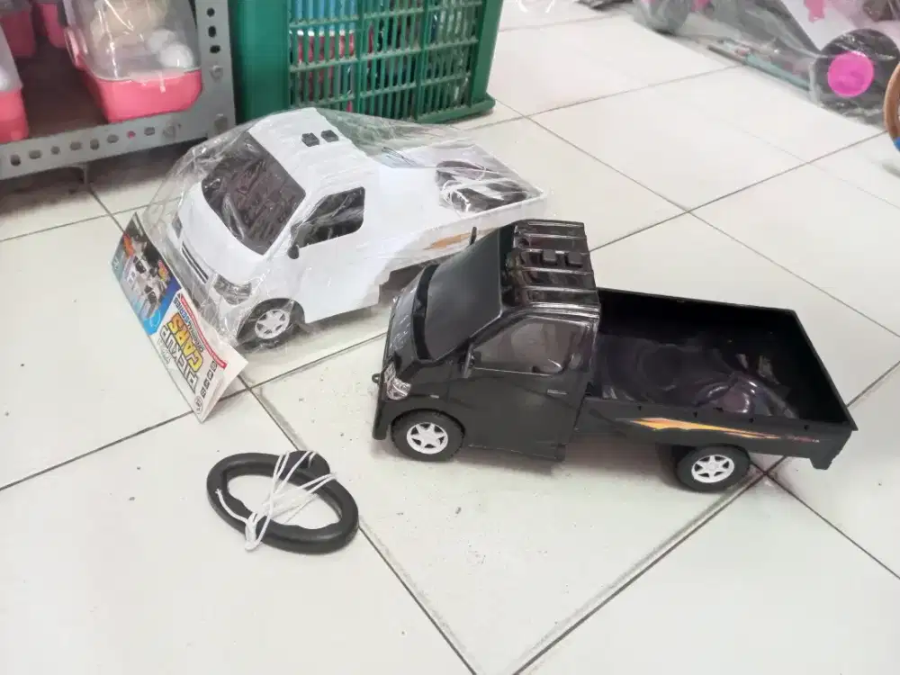 Mainan Anak Mobil Pickup Gran max