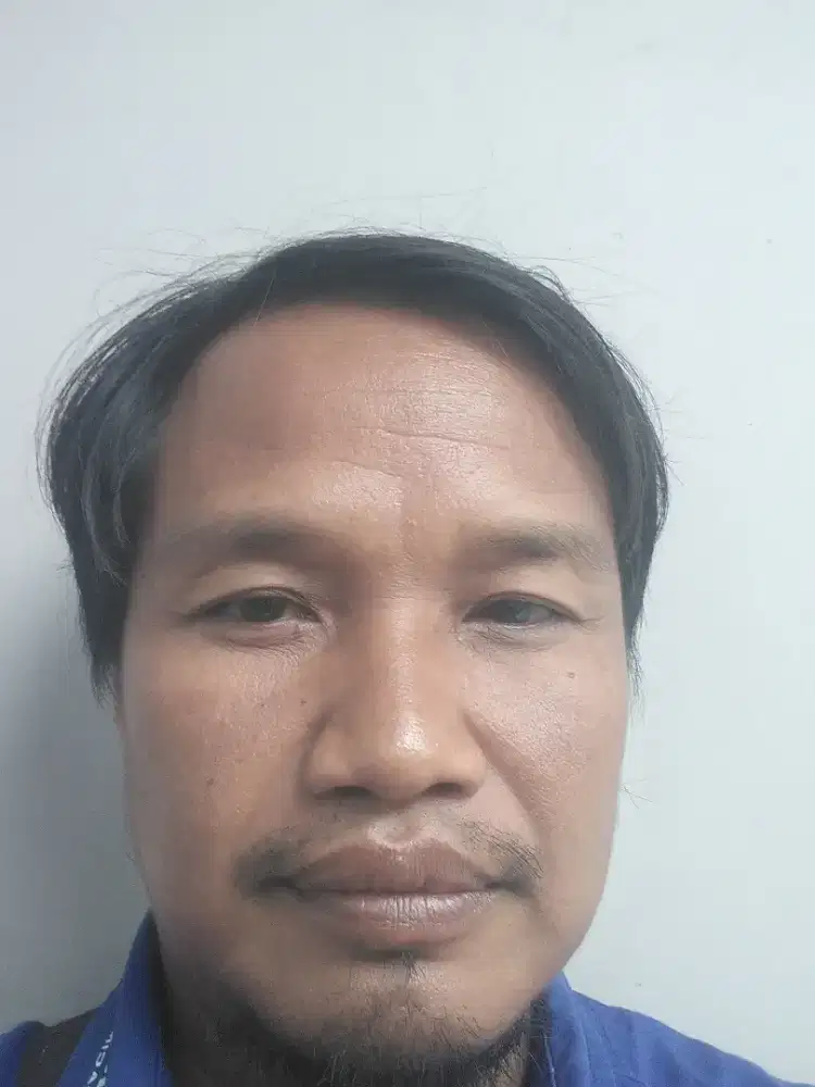 MENCARI PEKERJAAN SOPIR