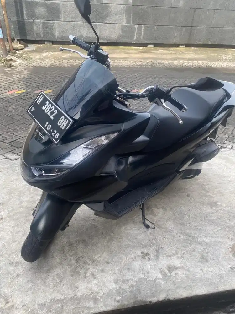 JUAL PCX 2021 HITAM DOFF MULUS TERAWAT