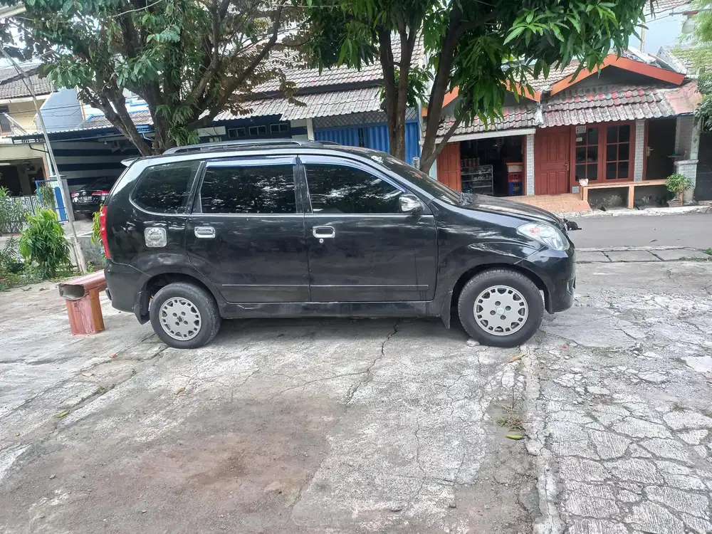 Toyota Avanza 2008 Bensin