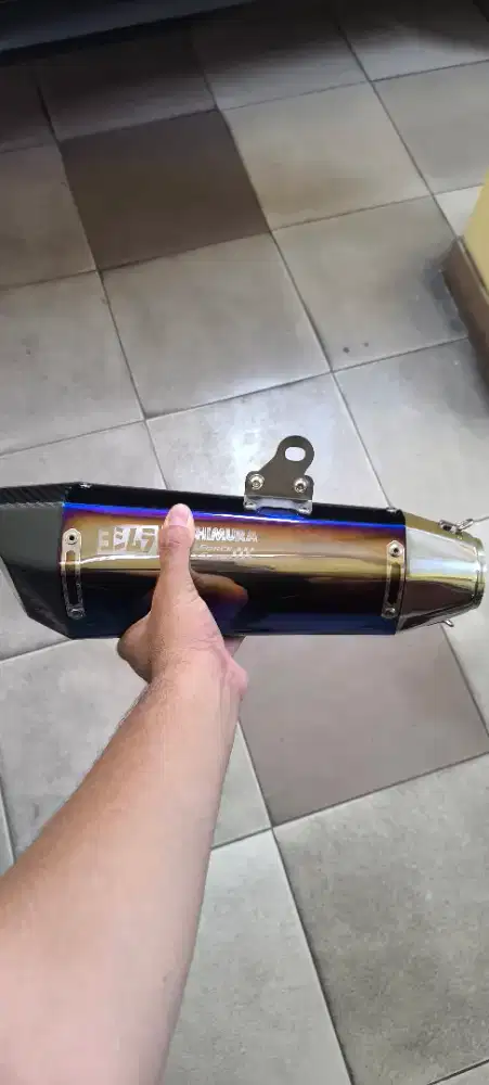 Silincer knalpot yoshimura hepta force tss