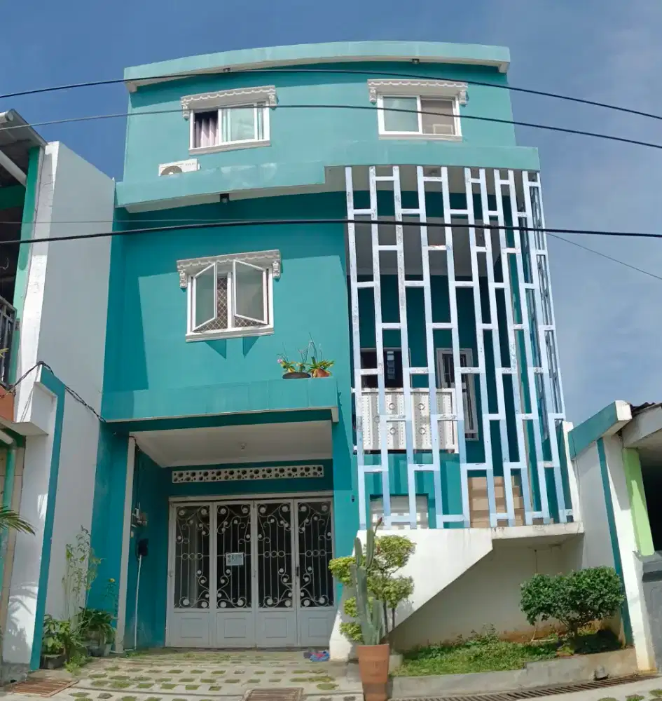 Bismillahirrahmanirrahim... Dijual rumah tinggal