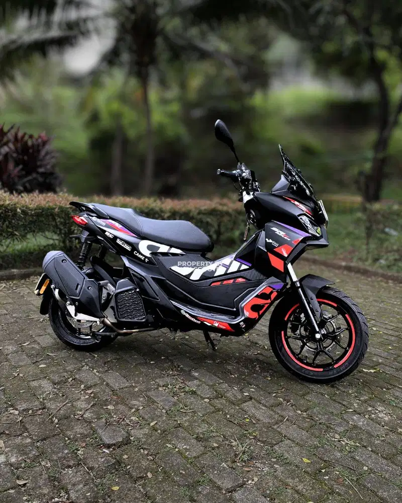 APRILIA SR GT 200 2024 NO MINUS