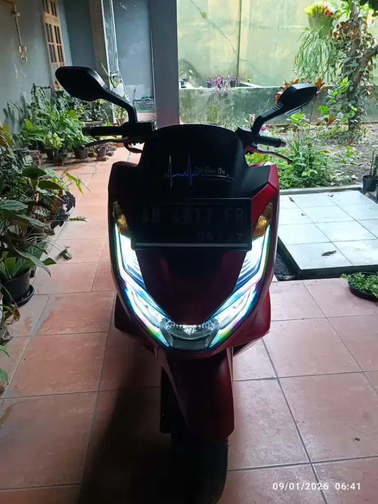 Honda PCX bisa TT