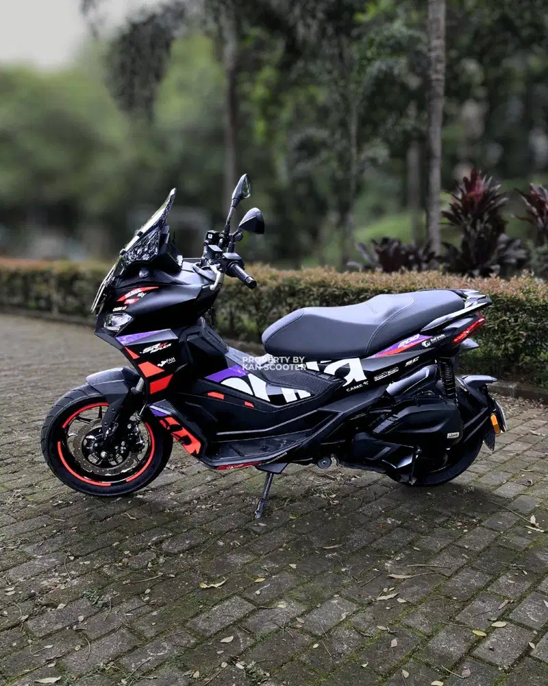 APRILIA SR GT 200 2024 BERGARANSI