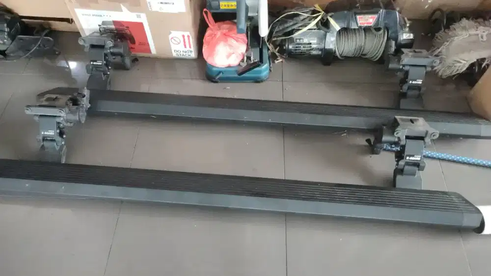 Pustep elektrik Jeep jl