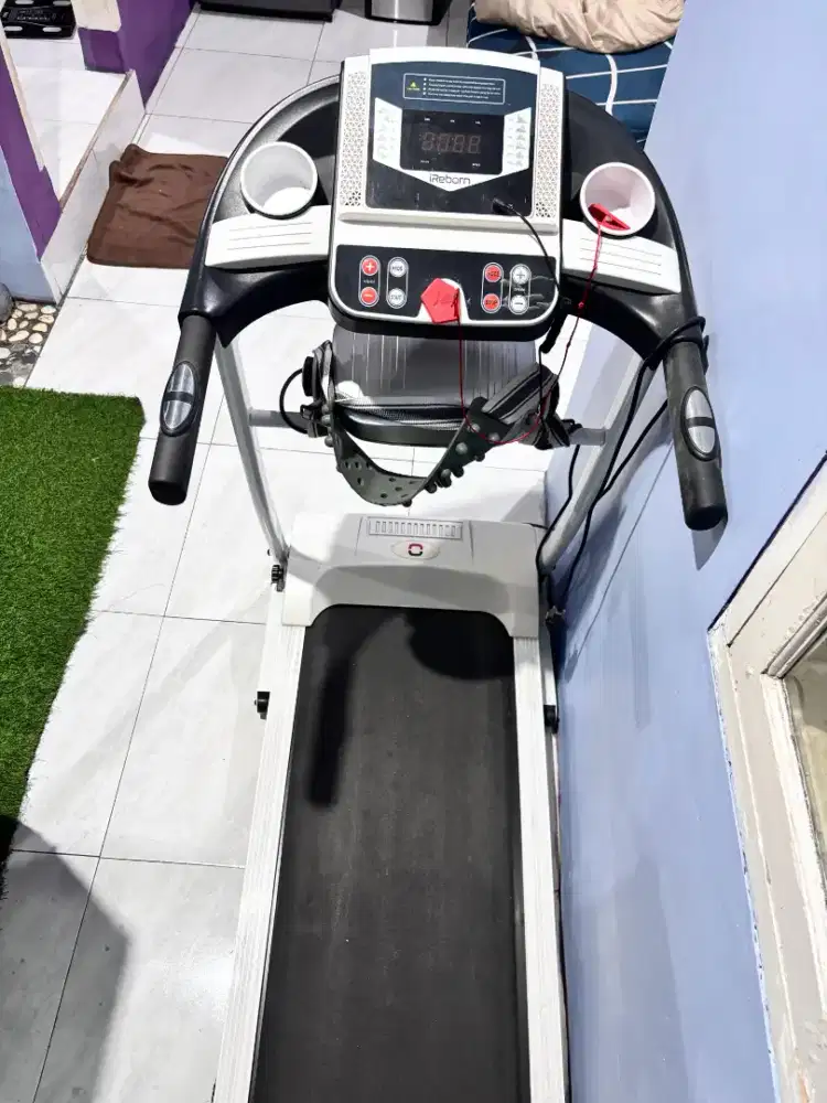 Alat fitness treadmill elektrik iReborn