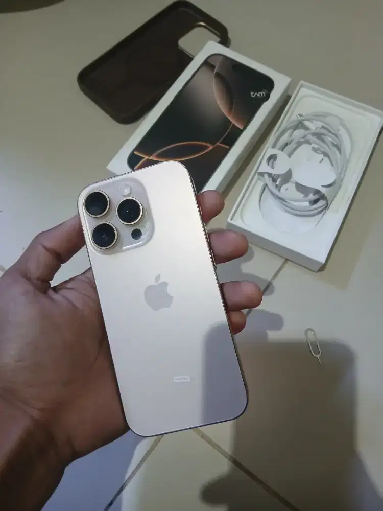 IPhone 16 pro 256 gb ibox