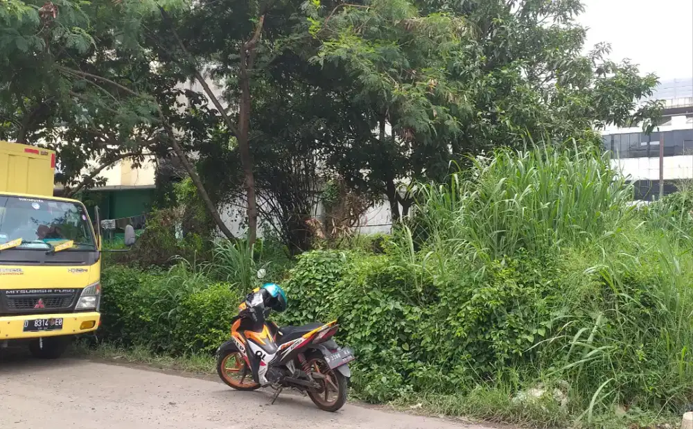 Dijual cepat...kav.gudang 700m2 Komp. Kopo Mas