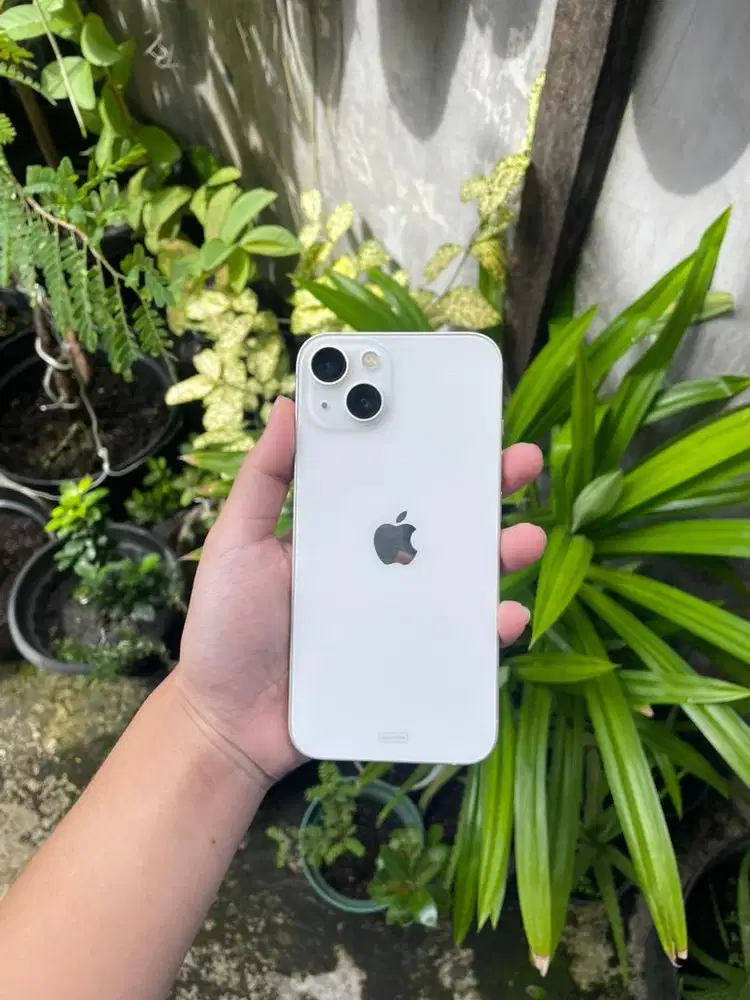 iPhone 13 128 GB Starlight iBox