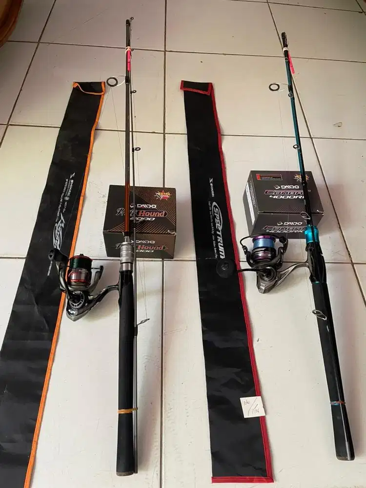 Joran pancing 2 set Tinggal Pakai Like New Paket Komplit