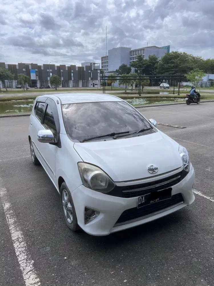 JUAL Toyota Agya Type G Matic 1.0 (2014) Nego