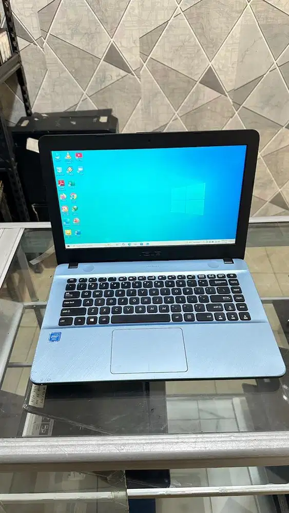 Laptop asus x441 celeron ram 4gb hdd 500gb