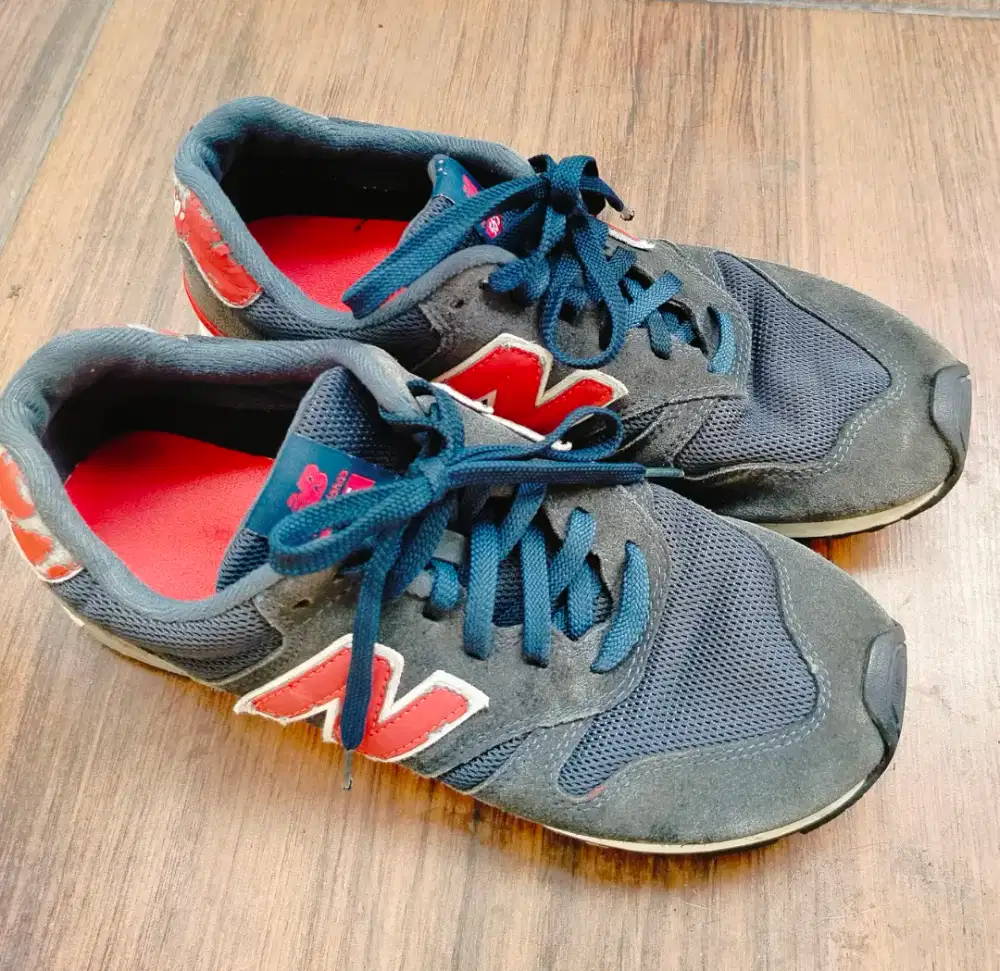 Sepatu New Balance 565