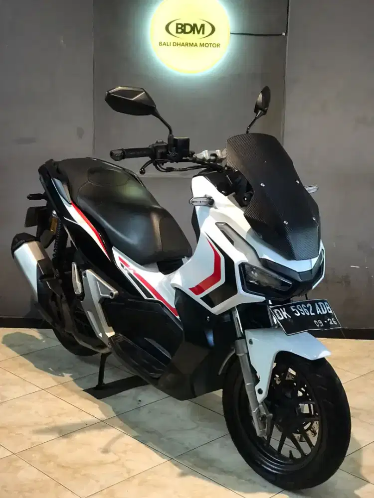 DP 1 JT / BUNGA MENURUN 2% / HONDA ADV 150 CBS TAHUN 2021